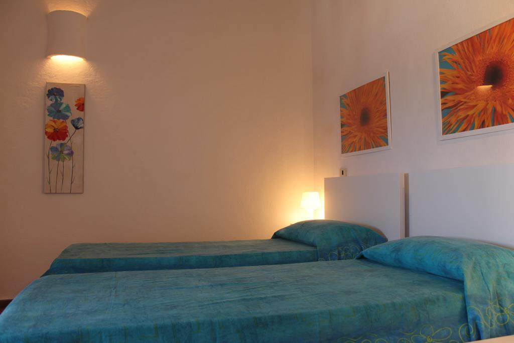 Apartamento La Marmorata Vacation House Santa Teresa Gallura Exterior foto