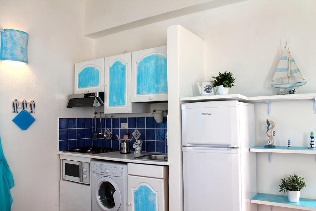 Apartamento La Marmorata Vacation House Santa Teresa Gallura Habitación foto