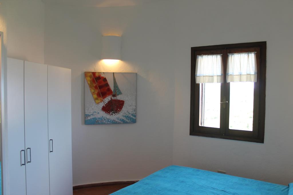 Apartamento La Marmorata Vacation House Santa Teresa Gallura Habitación foto